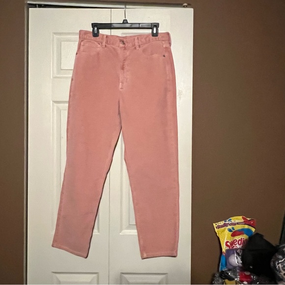 American Eagle Pink Corduroy Mom Jean High Rise Dusty Pink 12 / 31 - Picture 2 of 11